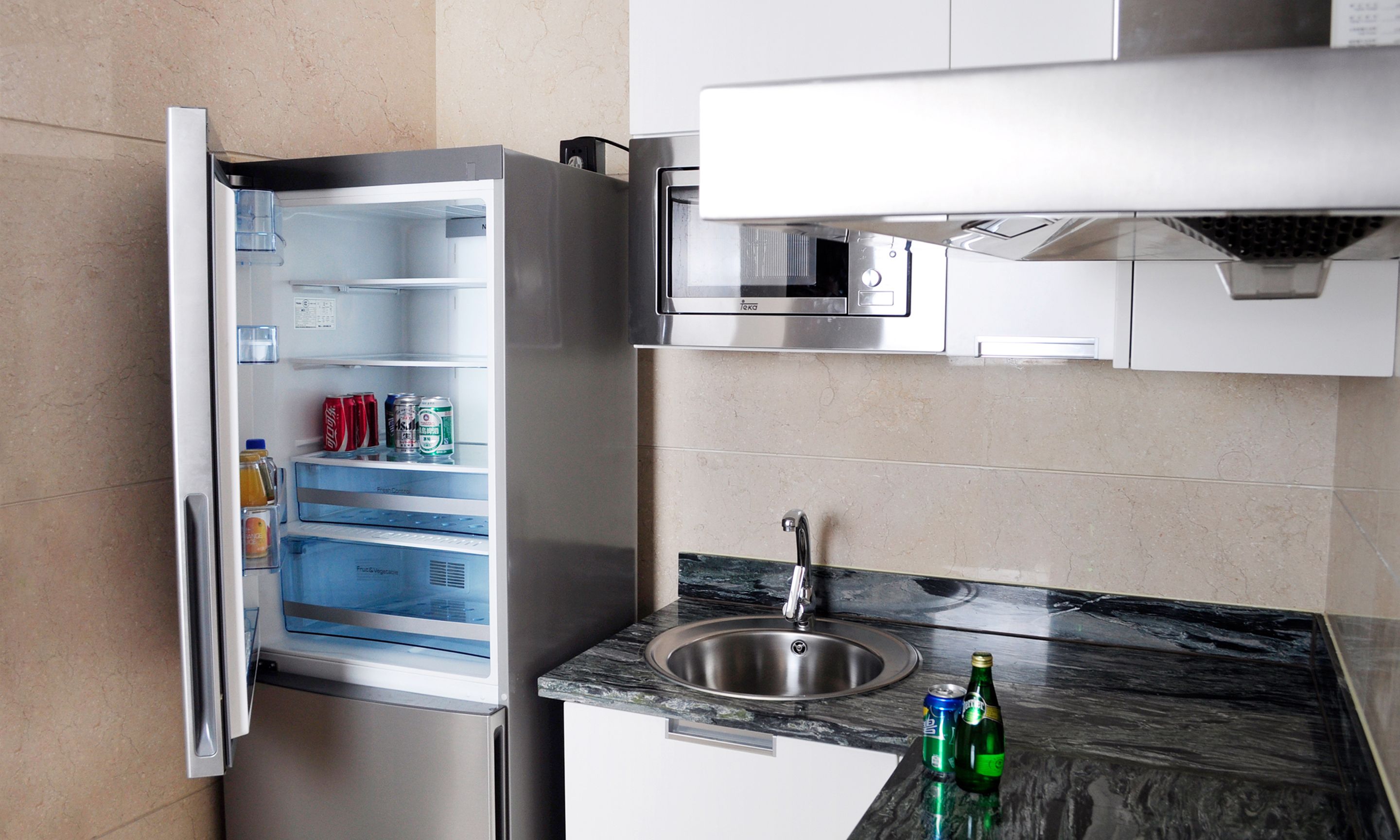 presidential suite | private kitchenette | fridge, cookware/dishes/utensils