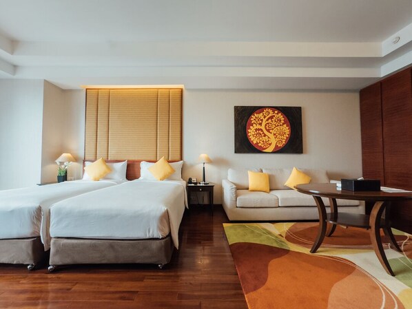 Studio, Park View | In-room safe, desk, soundproofing, iron/ironing board - Column Bangkok Hotel (Bangkok)