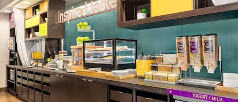 Free daily buffet breakfast