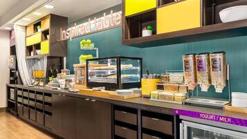 Desayuno buffet incluido todos los días