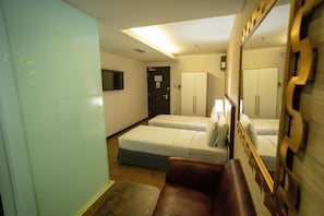 Club Deluxe Room