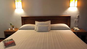 Ropa de cama de alta calidad, caja fuerte, mobiliario individual