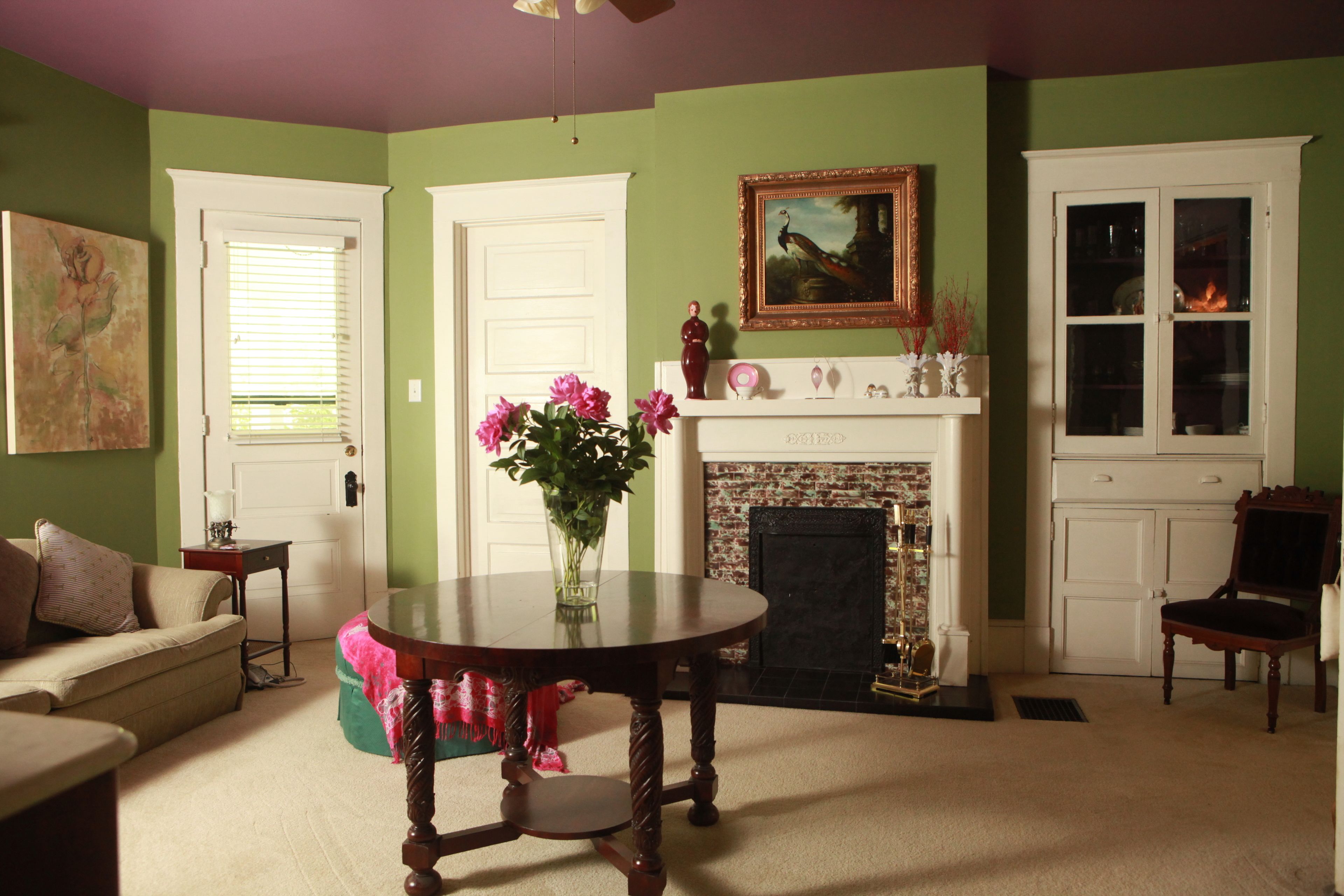 每日供应全套早餐（每人 USD 10.00）