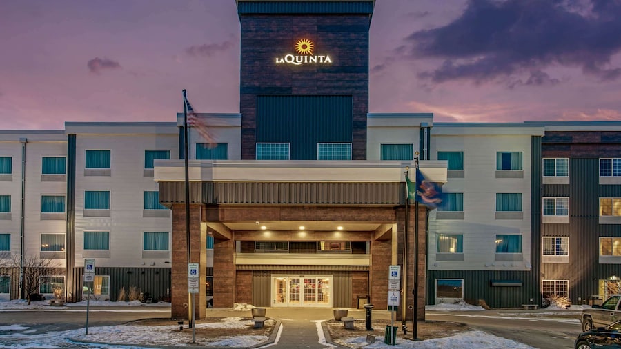 La Quinta Inn & Suites by Wyndham Bismarck