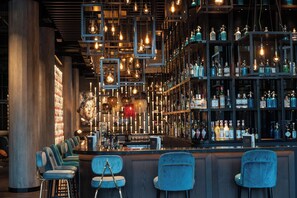 Bar (on property) - Motel One Berlin-Spittelmarkt (Berlin)