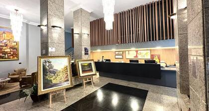 Hotel del Rey By Poty