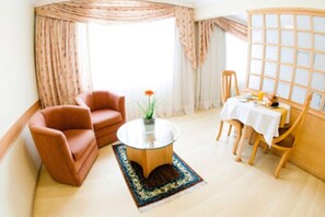 32-tommers tv med satellitkanaler