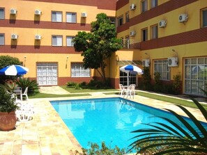 Alberca al aire libre