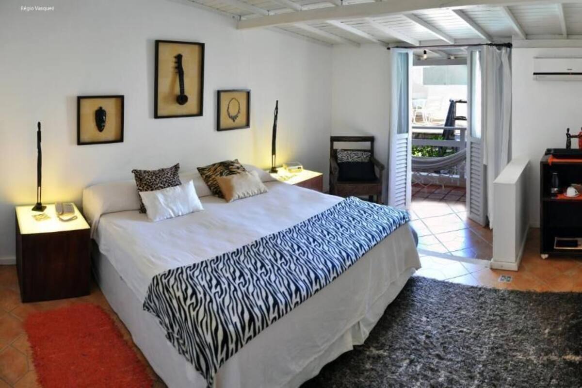 Minibar, in-room safe, blackout drapes, free WiFi