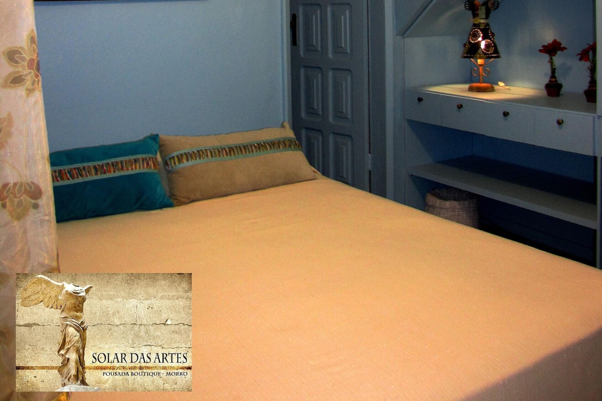 Minibar, in-room safe, blackout drapes, free WiFi