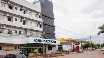 Fachada da propriedade