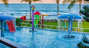 Water park - Baia Cabrália Hotel (Santa Cruz Cabralia)