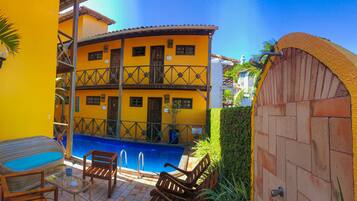 Fachada da propriedade