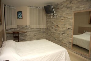 迷你吧、免費 Wi-Fi