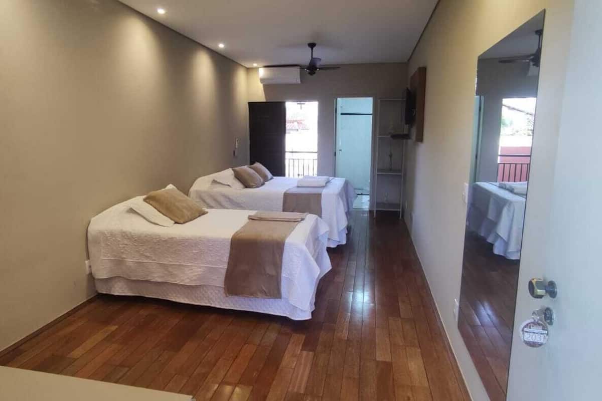 1 bedroom, minibar, desk, laptop workspace