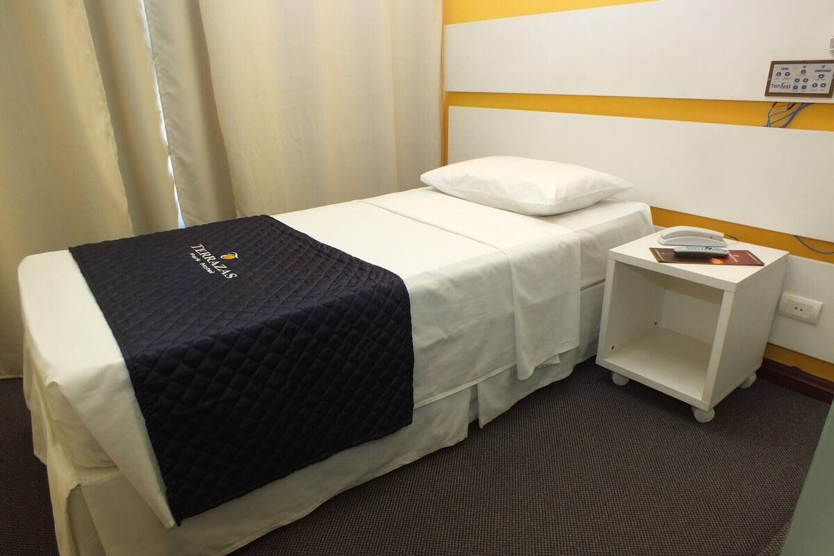 Minibar, Schreibtisch, Verdunkelungsvorhänge, kostenloses WLAN