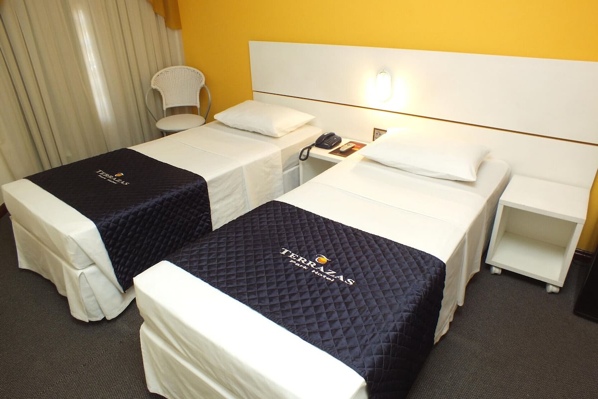 1 bedroom, minibar, desk, blackout drapes