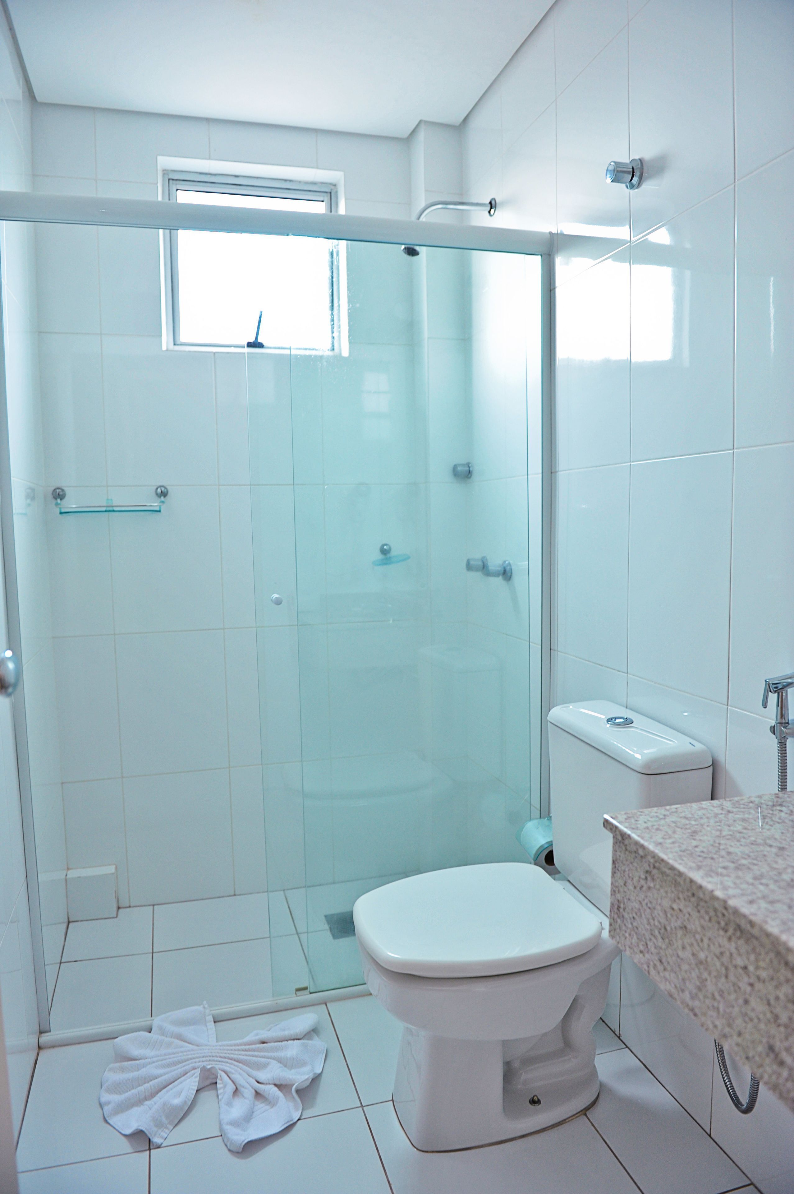 バスルーム | バスアメニティ (無料)、ヘアドライヤー、タオル、石鹸