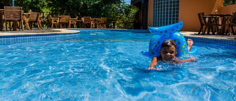 Outdoor pool, pool loungers