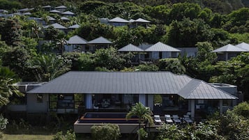 Villa, 2 Bedrooms, Beachfront (Pool) | 1 bedroom, premium bedding, down duvets, Tempur-Pedic beds