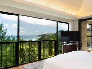 1 ห้องนอน, เครื่องนอนระดับพรีเมียม, ผ้านวมขนเป็ด, เตียง Tempur-Pedic