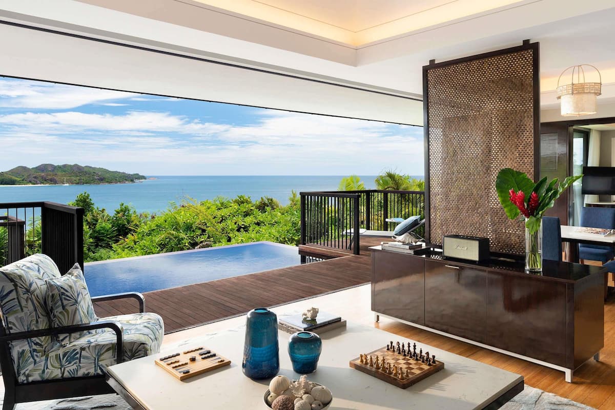 Grand Villa (Panoramic, Pool) | 1 bedroom, premium bedding, down duvets, Tempur-Pedic beds