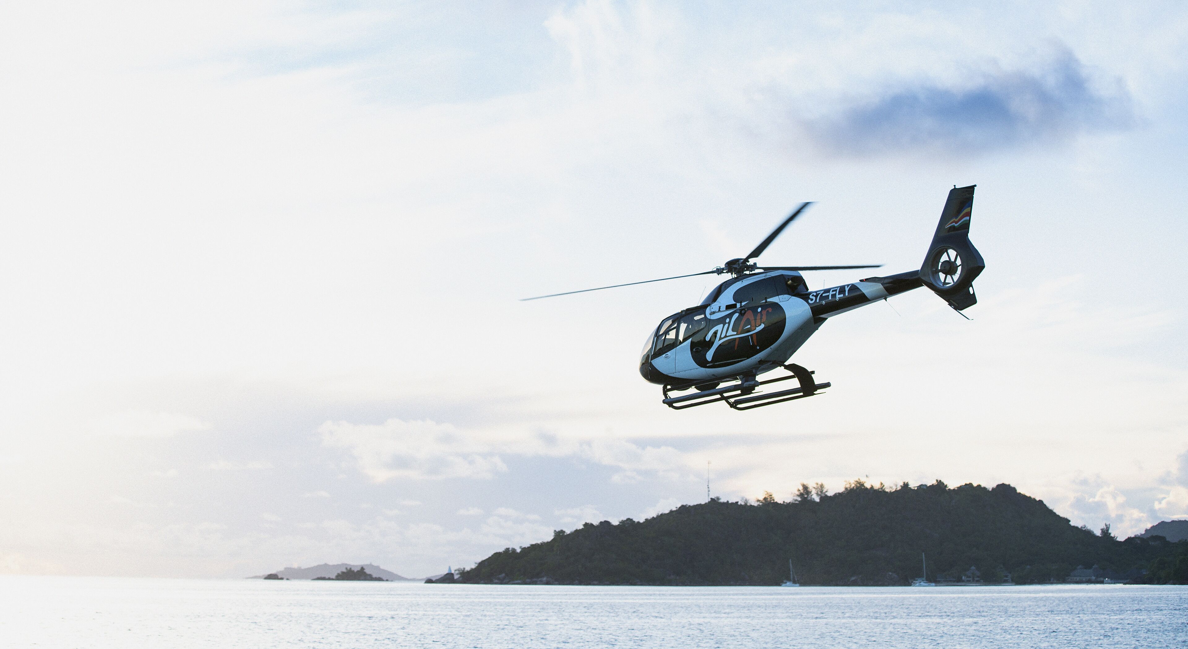 helicopter/plane tours