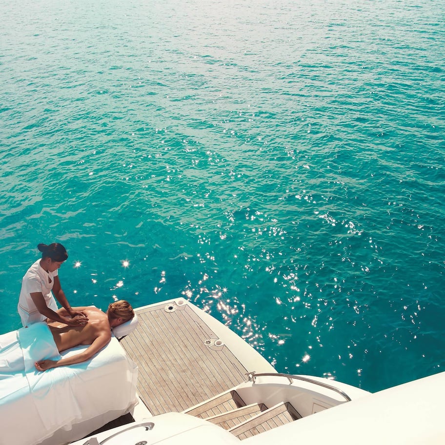 Couples treatment rooms, sauna, hot tub, Turkish bath, body treatments