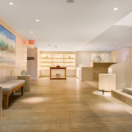 Couples treatment rooms, sauna, steam room, body treatments