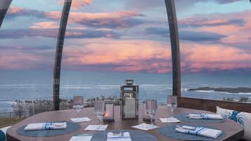 2 restoran, sarapan, makan tengah hari dihidangkan; masakan tempatan