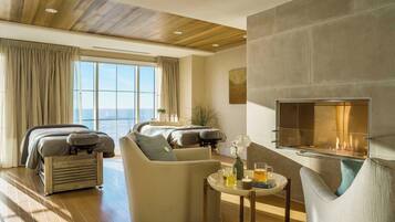 Couples treatment rooms, sauna, steam room, body treatments