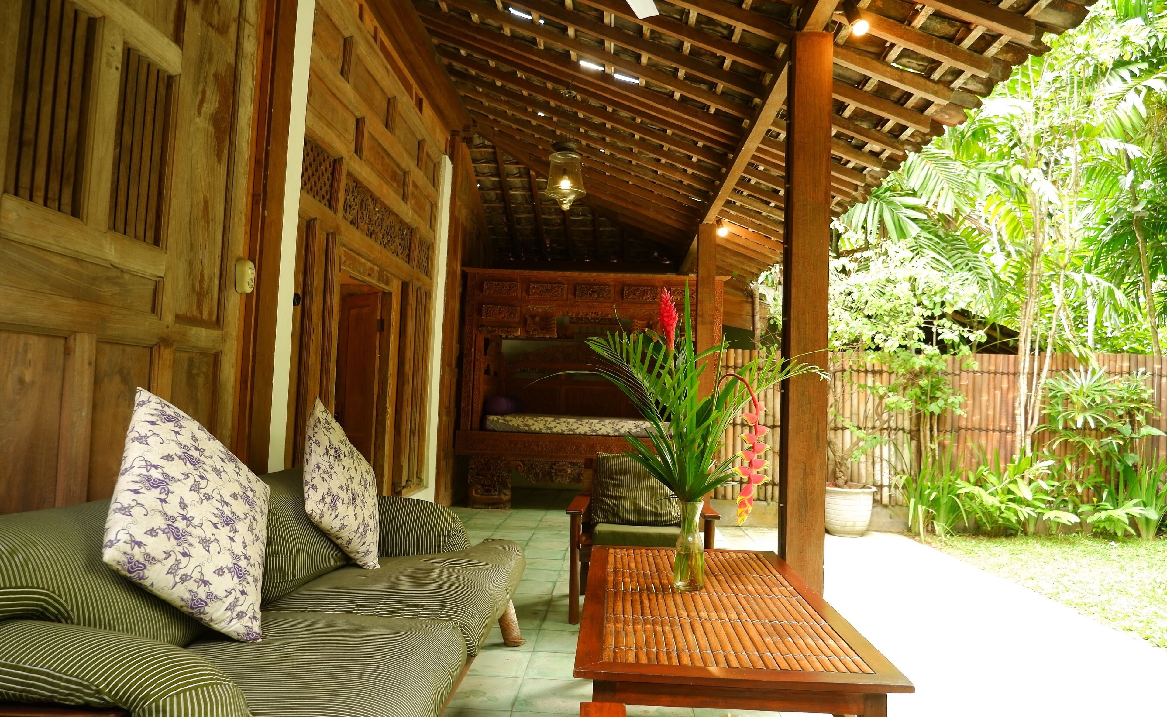 heritage suite with private jetted tub | terrace/patio