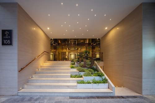  Le Jardin Hotel Haute Couture