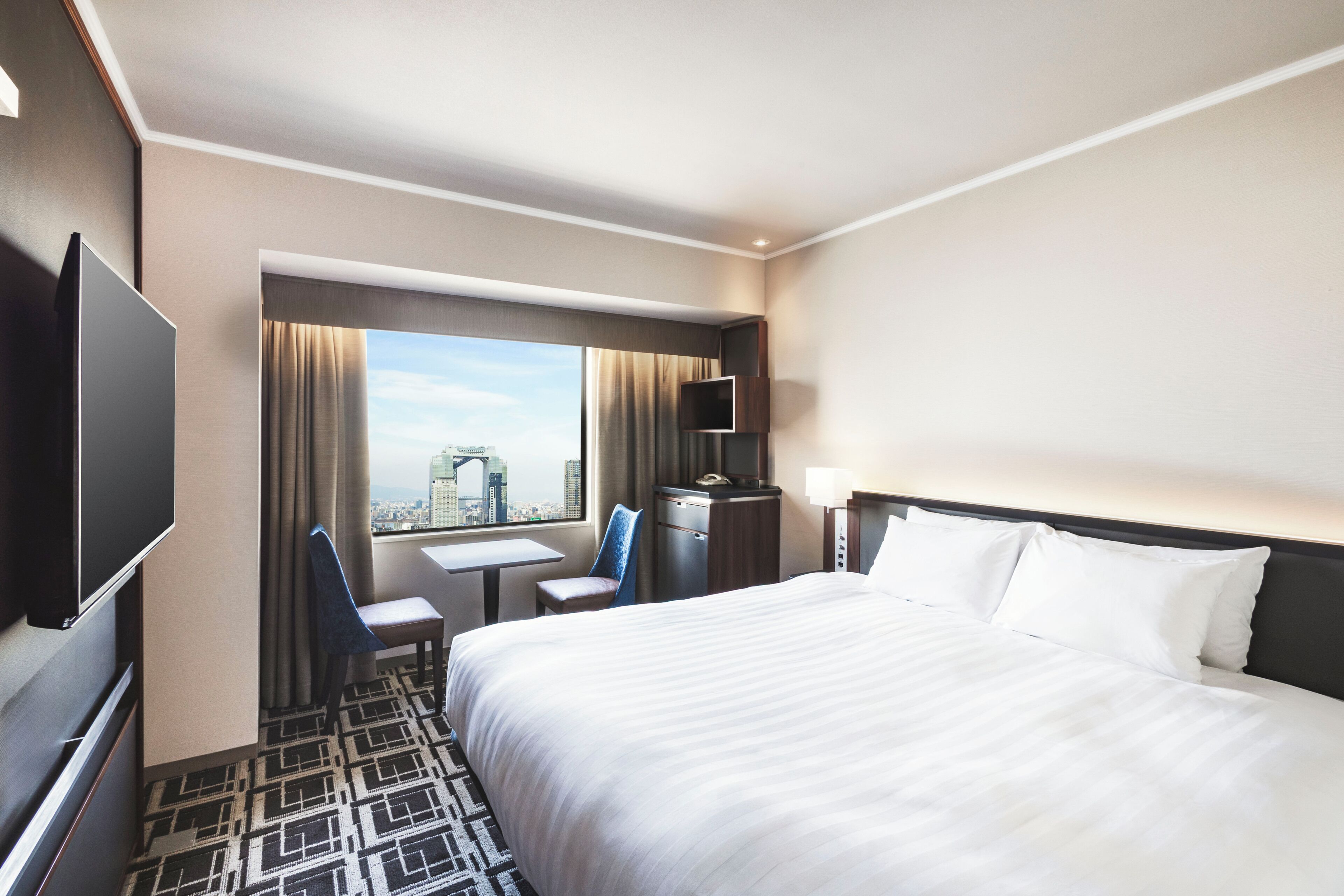 ห้องคอมฟอร์ทดับเบิล, ปลอดบุหรี่ | ตู้นิรภัยในห้องพัก, โต๊ะทำงาน, ผ้าม่านกันแสง, เตารีด/โต๊ะรีดผ้า