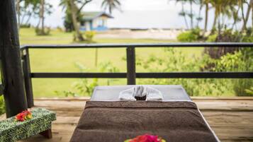 Couples treatment room(s), body treatments, aromatherapy, body wraps