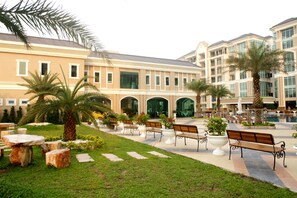 Khuôn viên nơi lưu trú