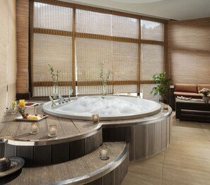 Couples treatment rooms, sauna, steam room, Turkish bath