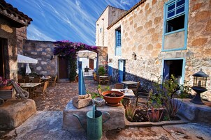 Flat-screen TV, DVD player