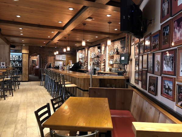 Bar (en la propiedad)