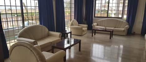 Zona de estar del vestíbulo