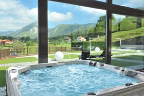 Body treatments, deep-tissue massages, sports massages, body wraps