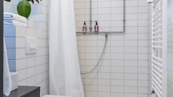 Standard Apartment, 1 Bedroom, 2 adults | Bathroom | Hair dryer