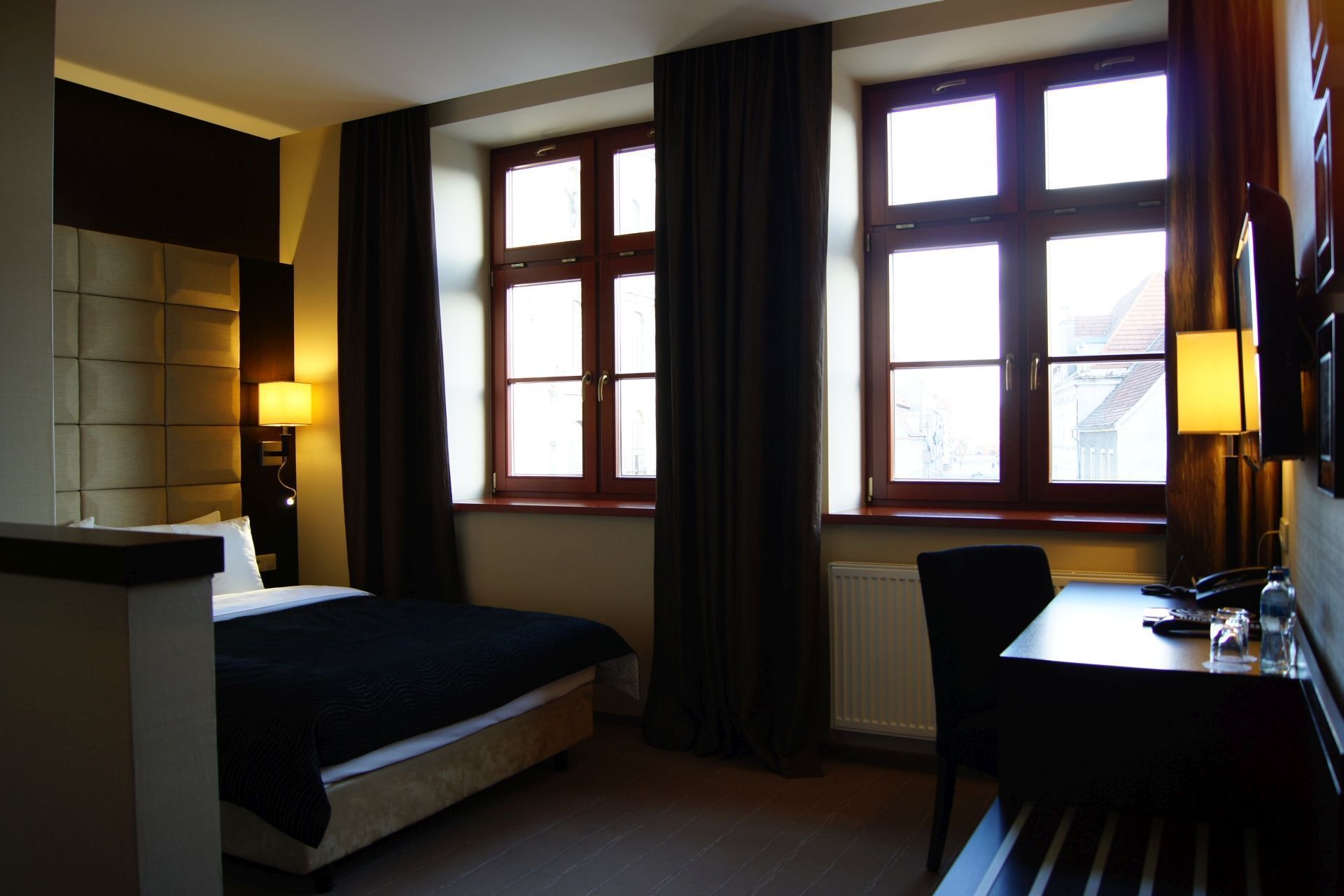 premium bedding, minibar, in-room safe, individually furnished