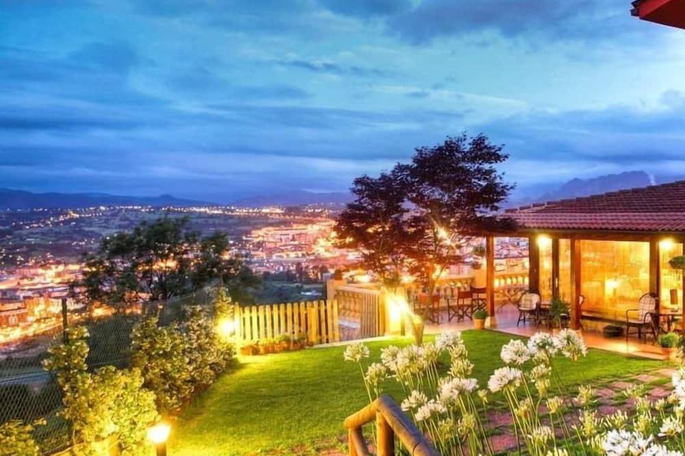 Hotel Casa Camila