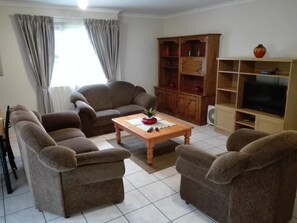 1 Schlafzimmer, Zimmersafe, Bügeleisen/Bügelbrett