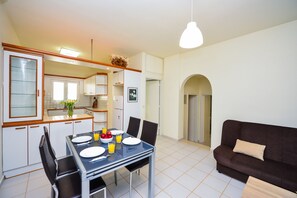Living area - Golden Dream Apartments (Hersonissos)