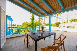 Terrace/patio - Golden Dream Apartments (Hersonissos)