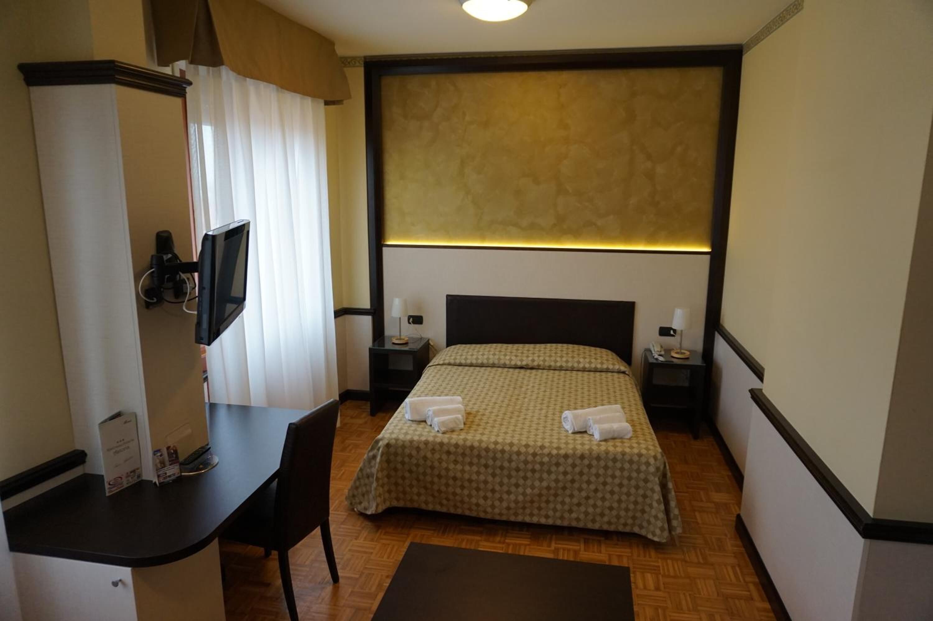 Kamar