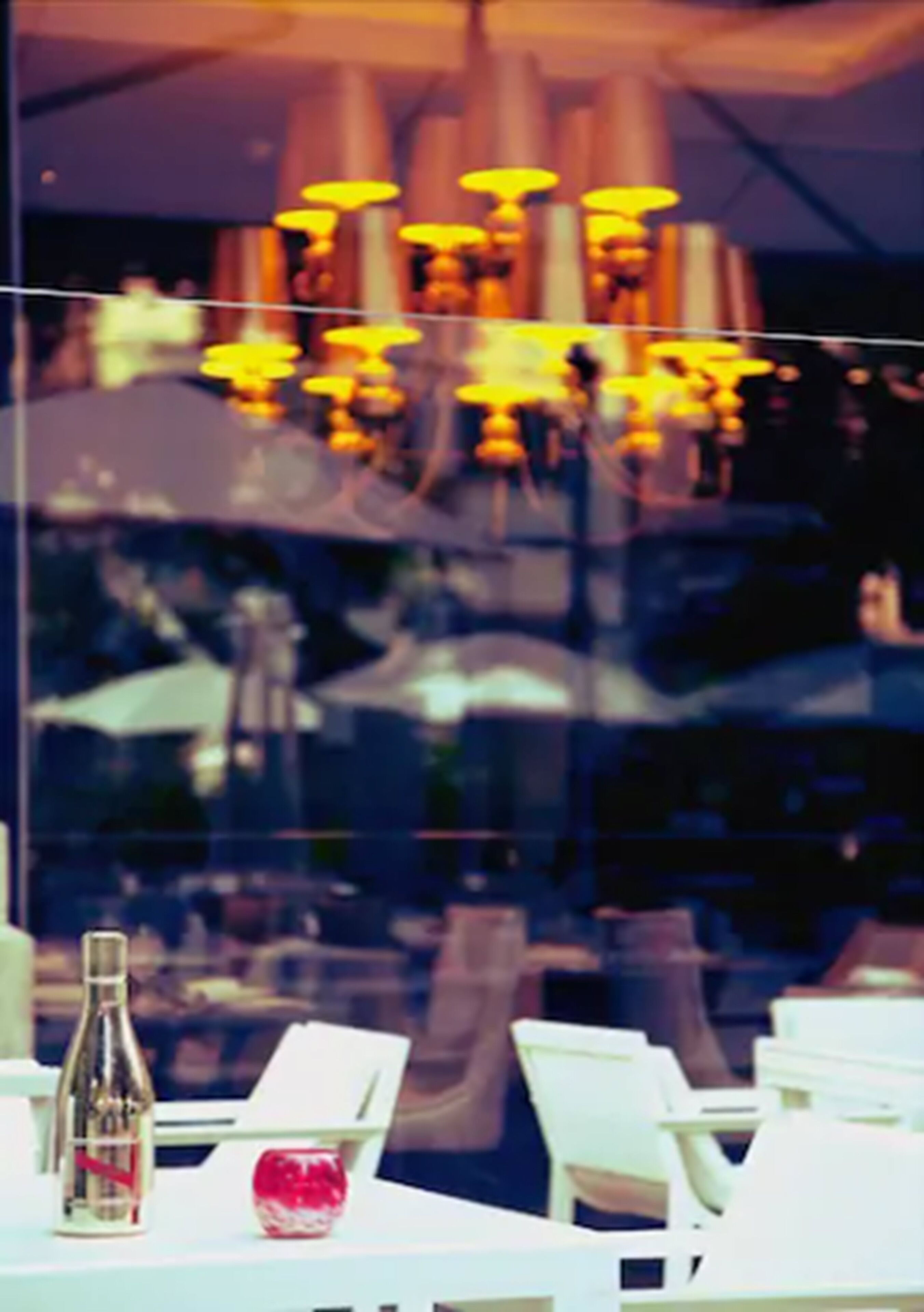 S&#x27;hi serveixen plats de cuina espanyola 