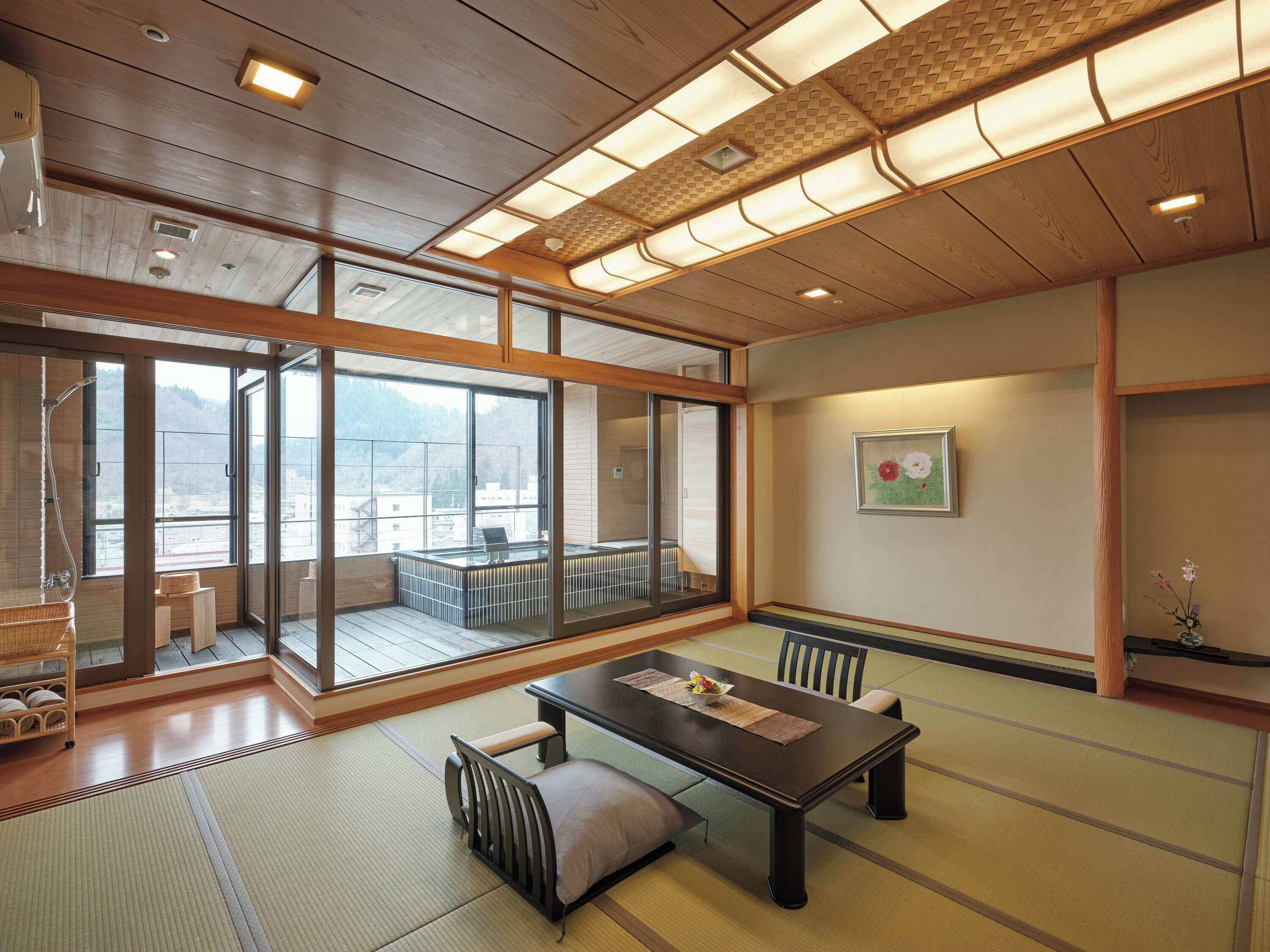 Svit Premium | Minibar, värdeförvaringsskåp på rummet och strykjärn/strykbräda